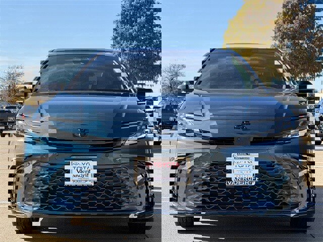 Used 2025 Toyota Camry XSE image 8