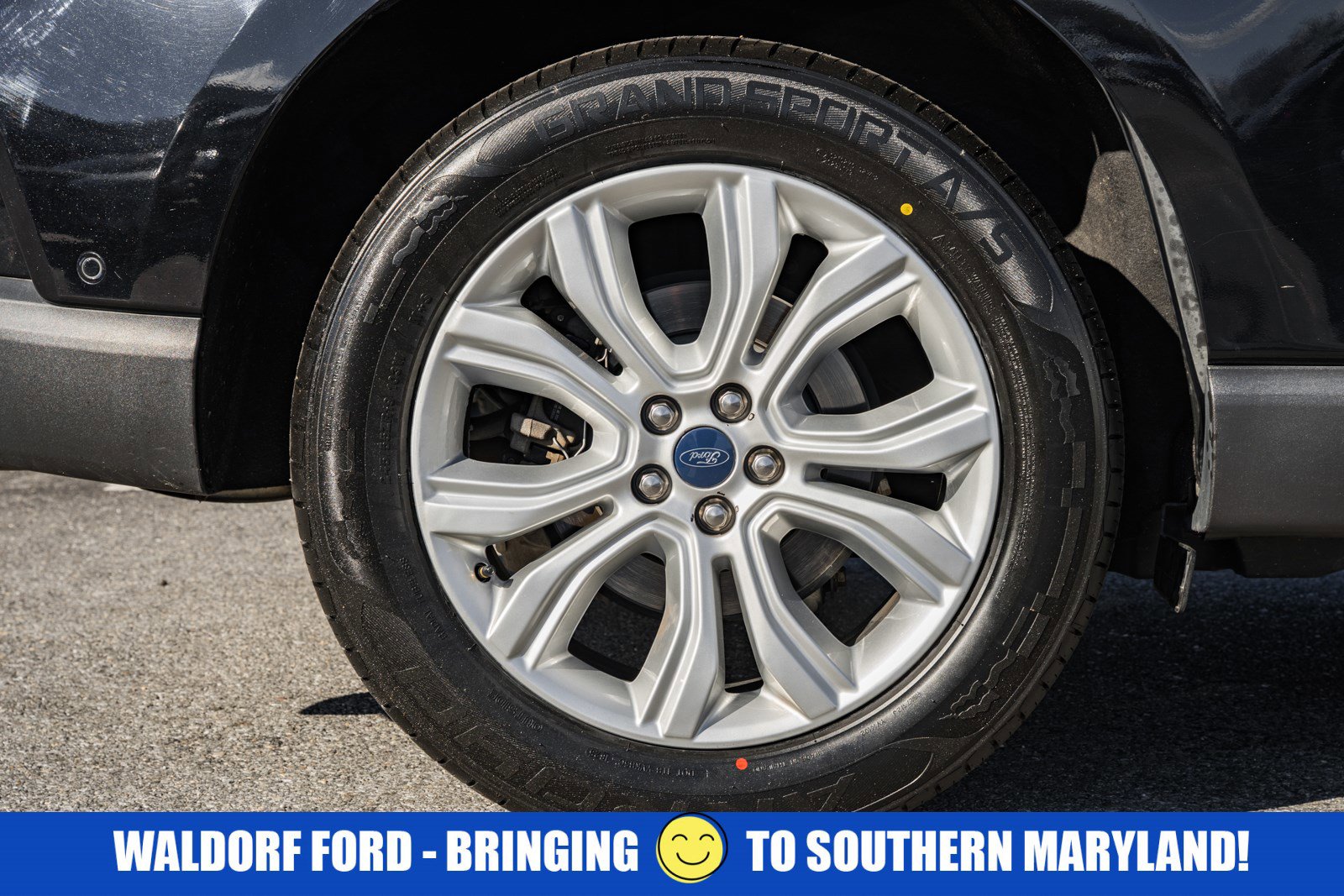 Certified 2020 Ford Edge Titanium w/ Equipment Group 301A image 20