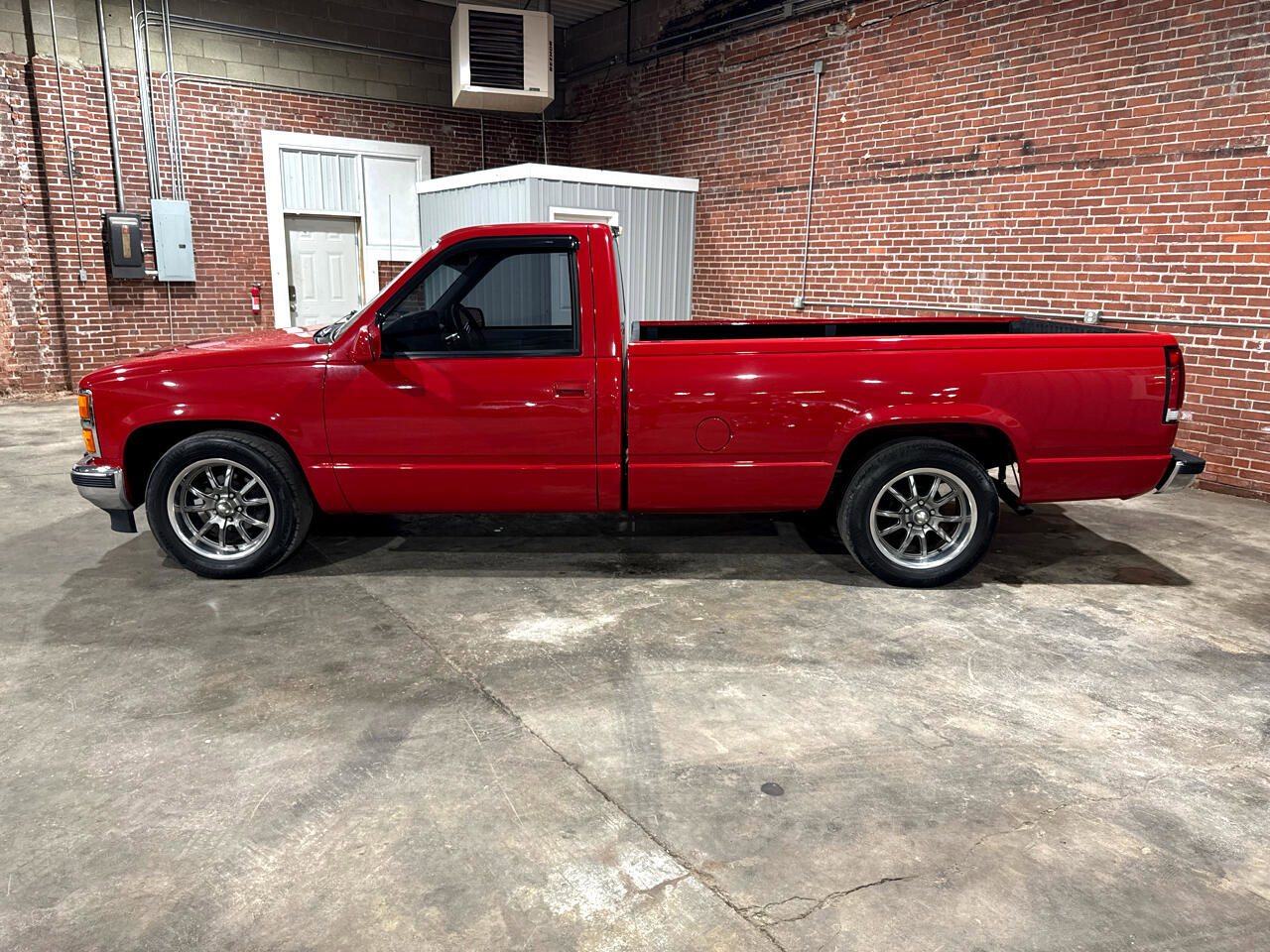 Used 1989 Chevrolet Silverado 1500 2WD Regular Cab image 8