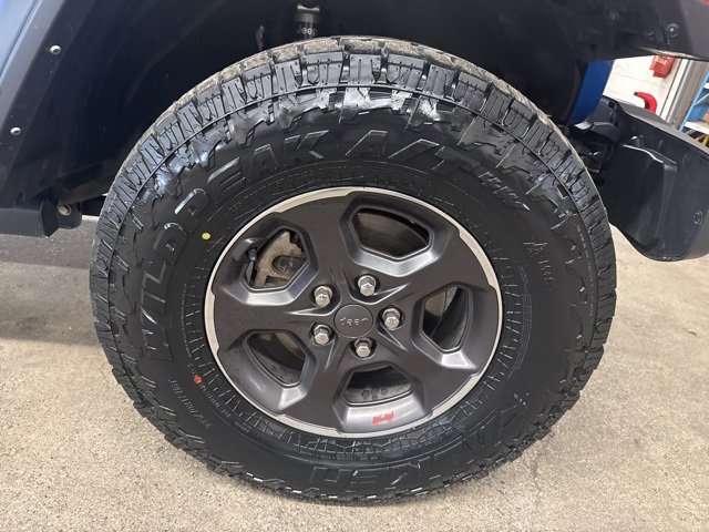 Used 2021 Jeep Gladiator Rubicon w/ Cold Weather Group image 8