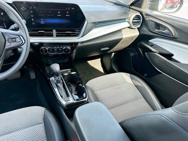 Used 2024 Chevrolet Trax LT image 21