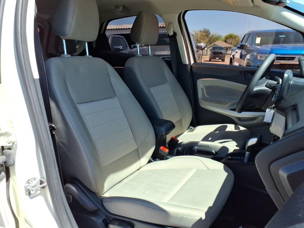 Used 2022 Ford EcoSport S image 12