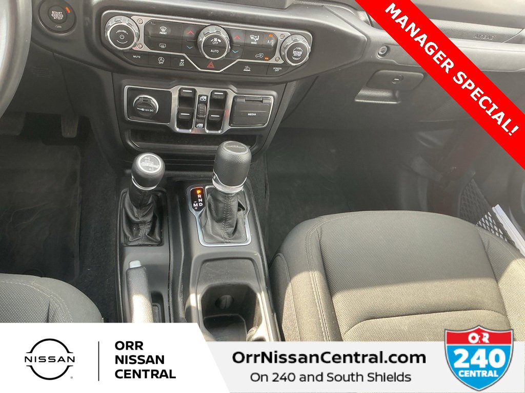 Used 2021 Jeep Gladiator Willys image 24