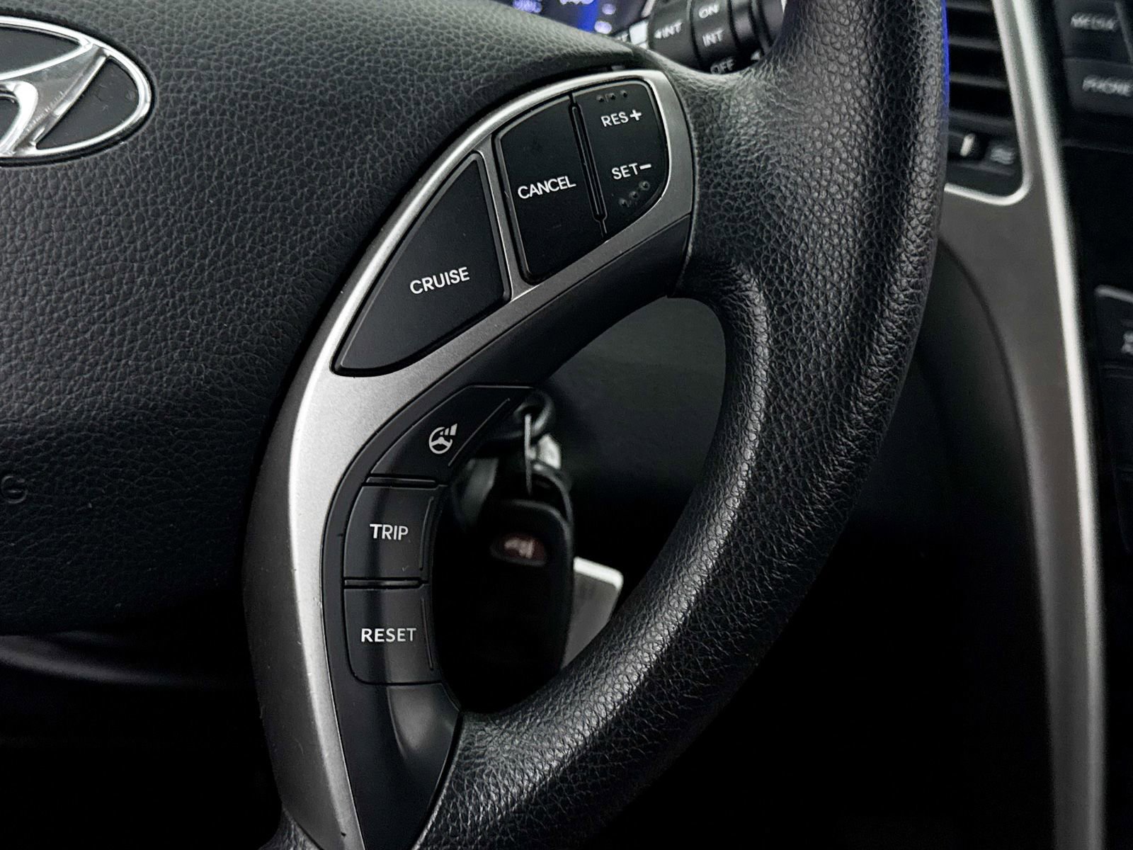 Used 2013 Hyundai Elantra GT image 22