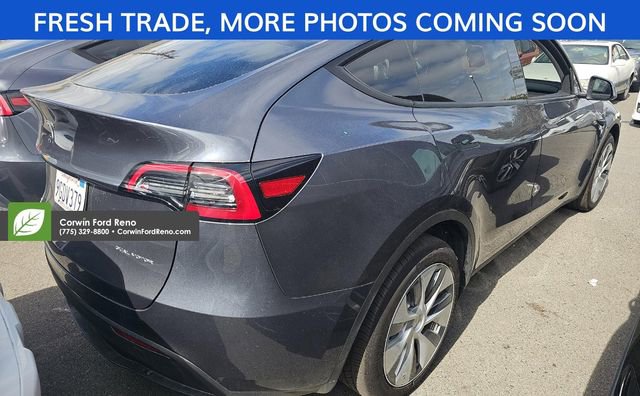 Used 2023 Tesla Model Y Long Range AWD/4WD image 5
