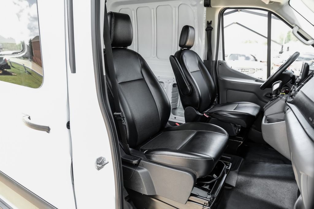 Used 2021 Ford Transit 250 Medium Roof image 32
