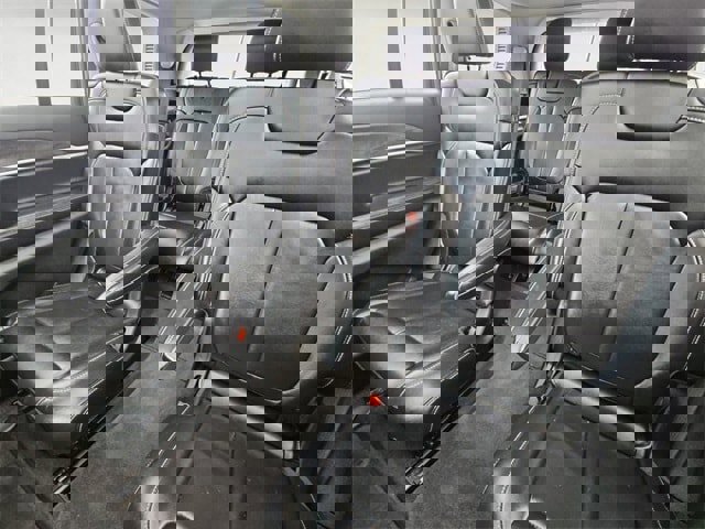 Used 2021 Jeep Grand Cherokee L Limited image 13