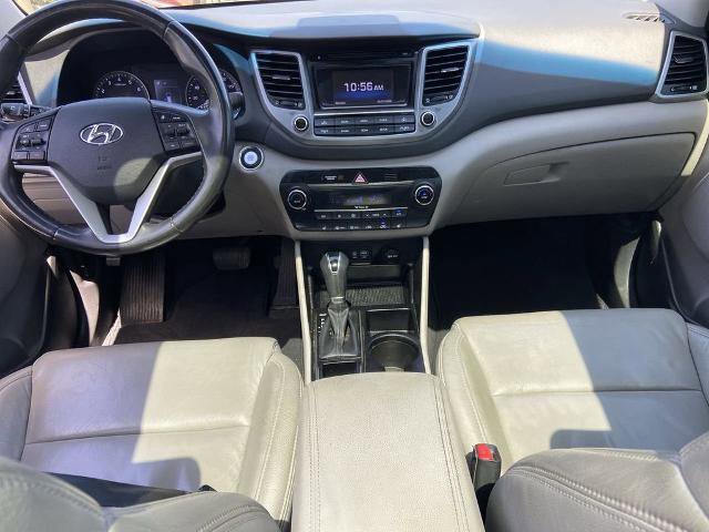 Used 2017 Hyundai Tucson Value FWD image 16