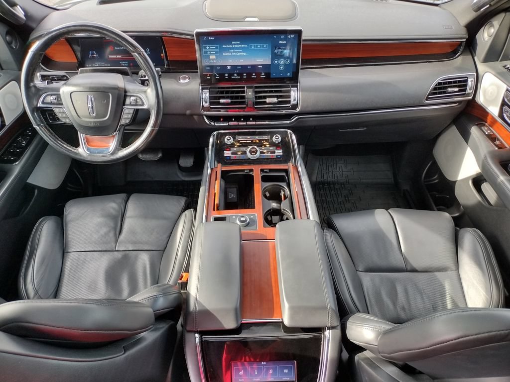Used 2022 Lincoln Navigator Reserve AWD/4WD image 8