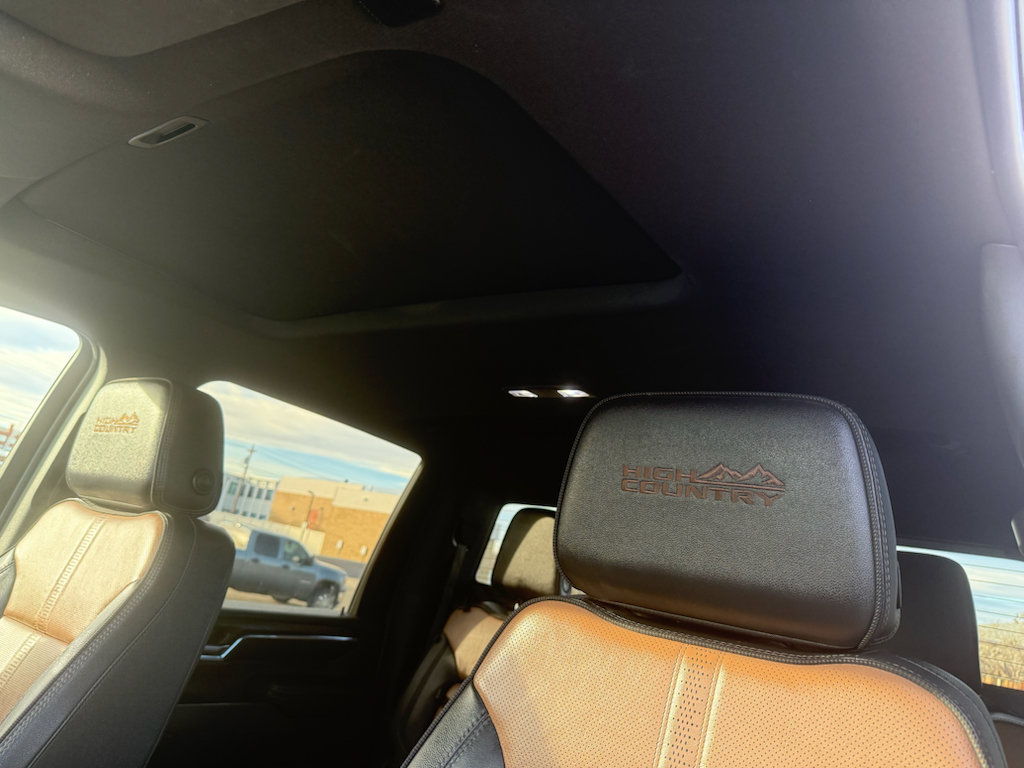 Used 2024 Chevrolet Silverado 3500 High Country w/ High Country Premium Package image 19