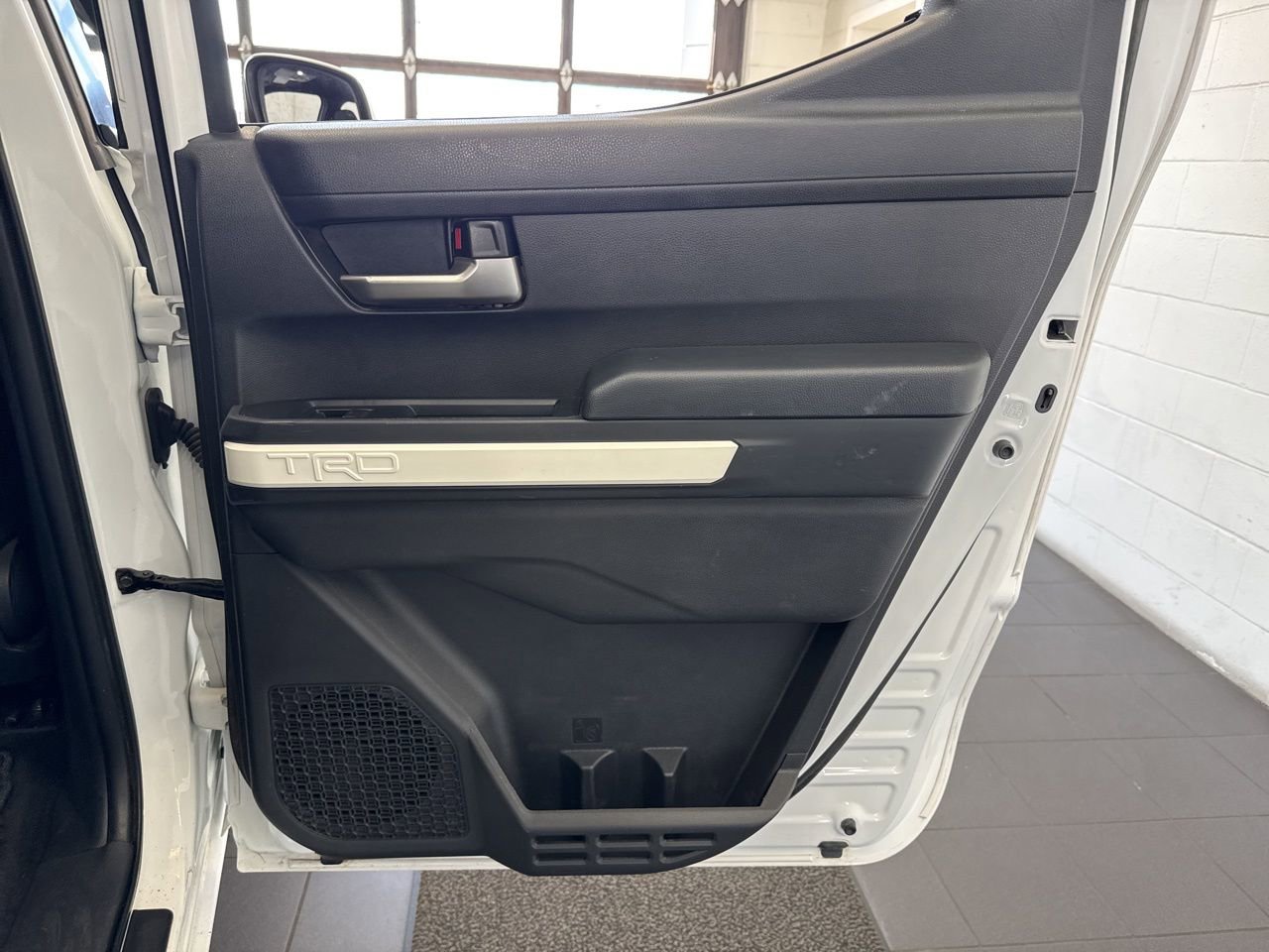 Used 2024 Toyota Tacoma TRD Off-Road image 45