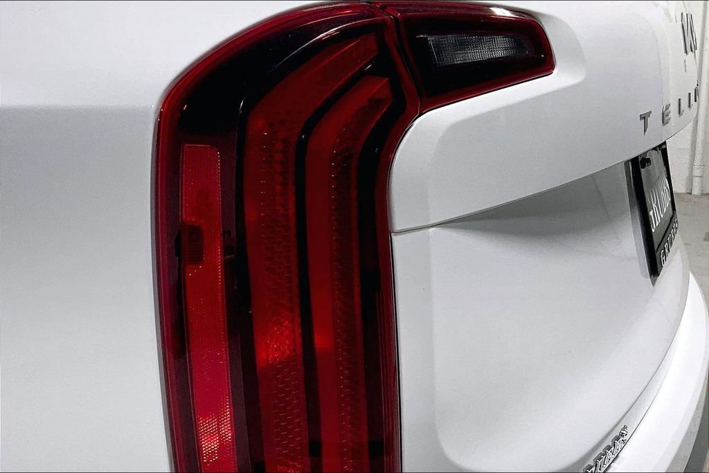 Used 2024 Kia Telluride LX image 38