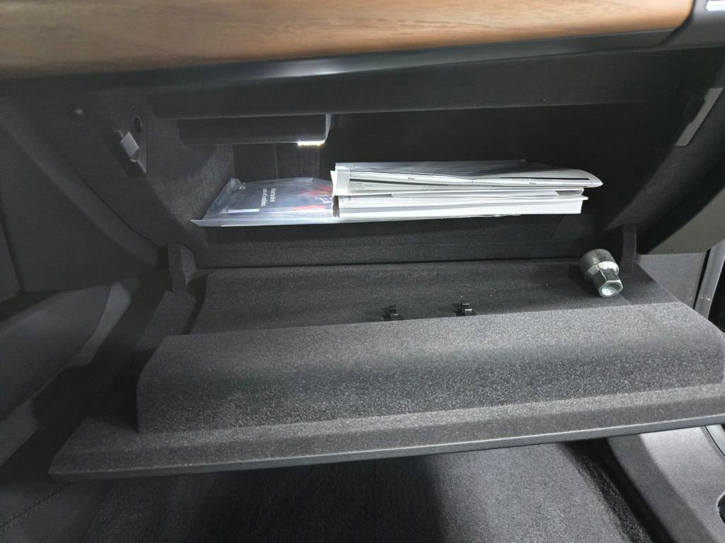 Used 2022 Audi e-tron GT Premium Plus image 55