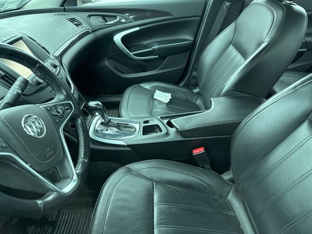 Used 2015 Buick Regal Premium w/ Experience Buick Package image 4