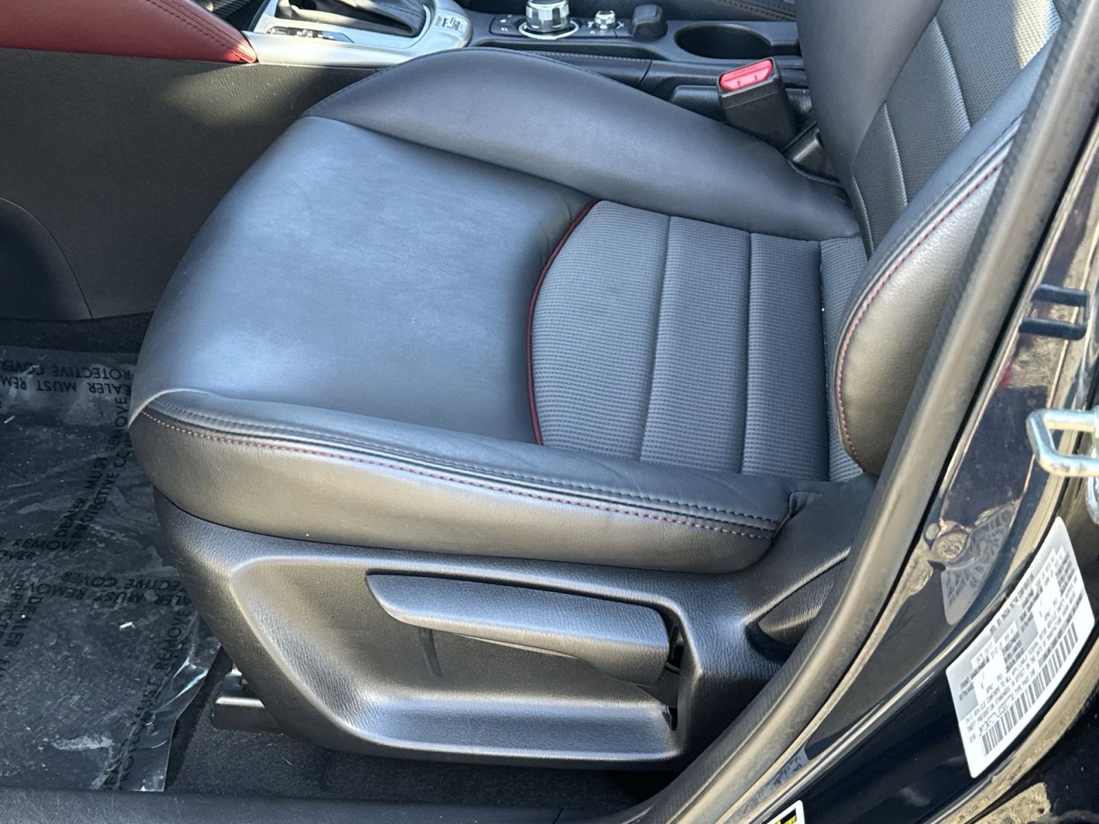 Used 2018 MAZDA CX-3 Touring w/ Preferred Equipment Package image 18