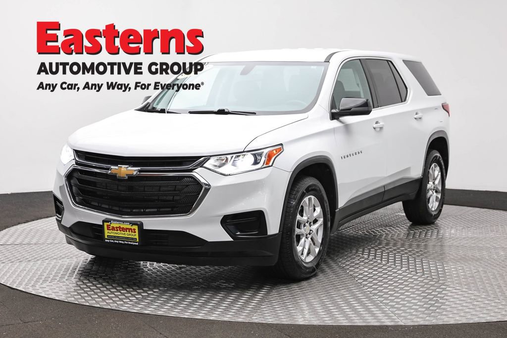 Used 2021 Chevrolet Traverse LS AWD/4WD image 1