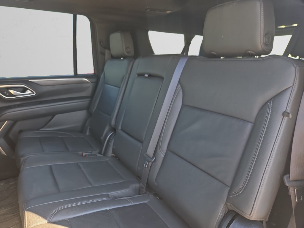 Used 2024 Chevrolet Suburban Z71 AWD/4WD image 15