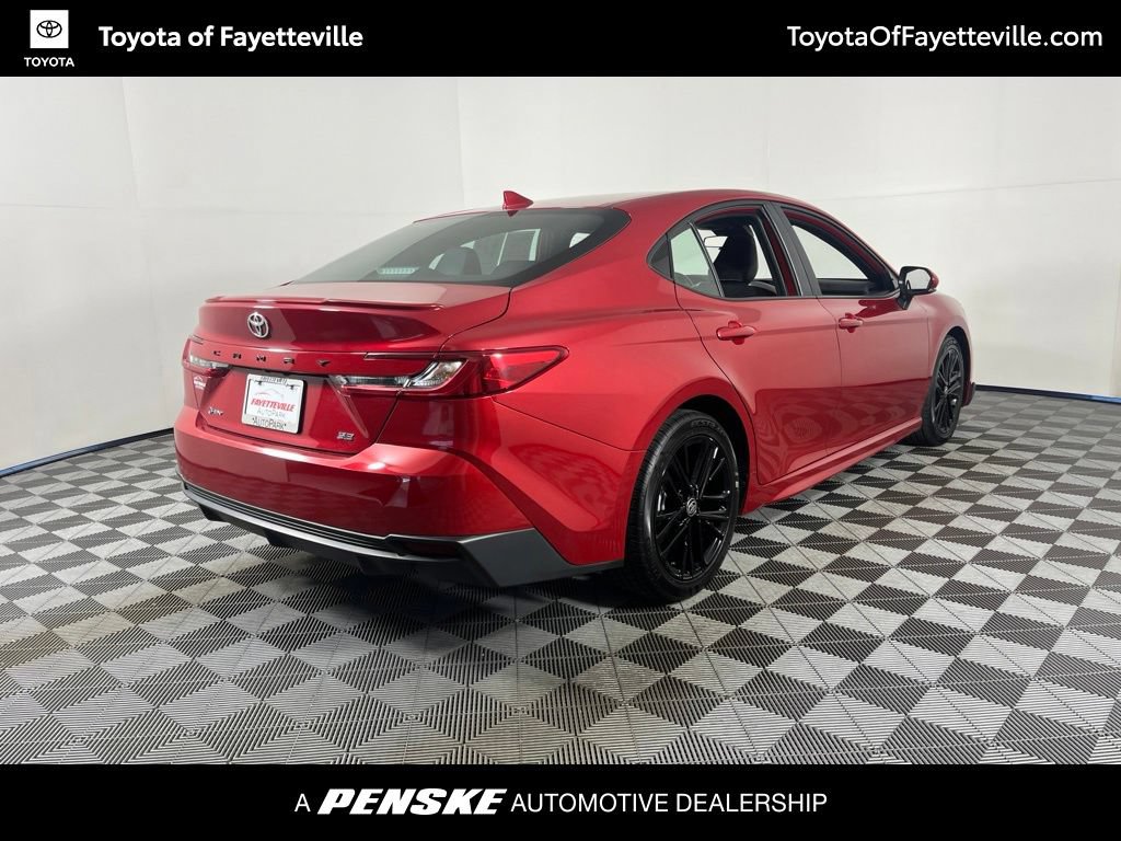 Certified 2025 Toyota Camry SE FWD image 5