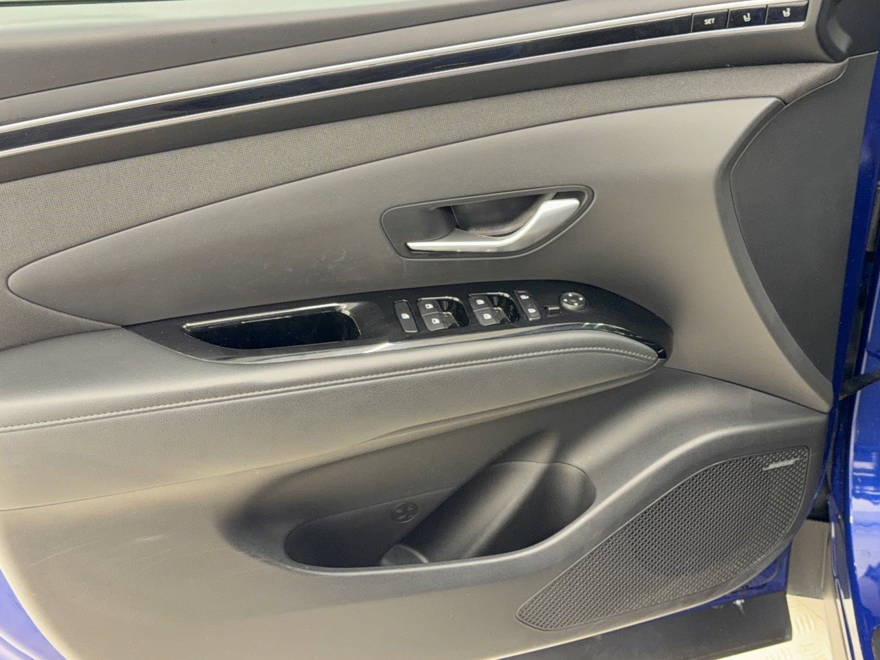 Used 2023 Hyundai Tucson Limited AWD/4WD image 14