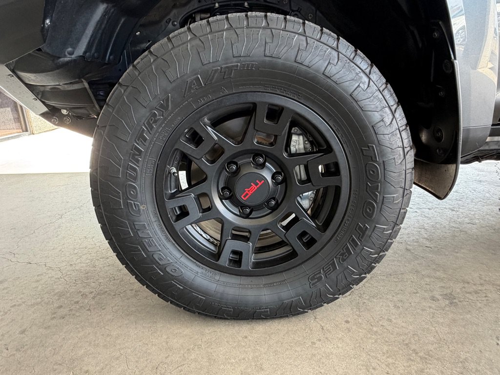 Used 2016 Toyota 4Runner Trail Premium AWD/4WD image 58