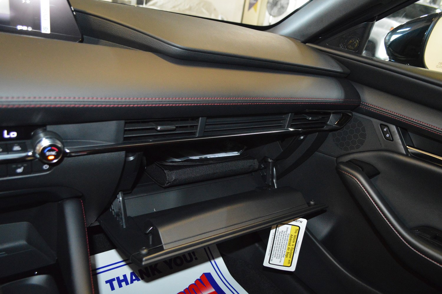 New 2026 MAZDA MAZDA3 Carbon image 22