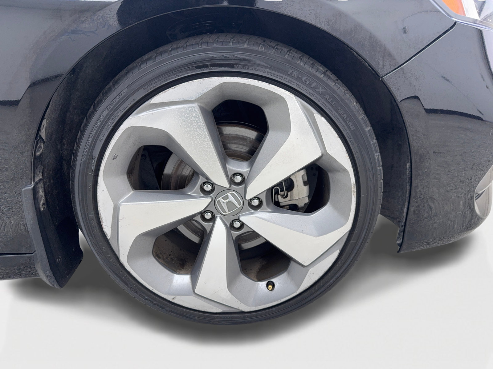 Used 2018 Honda Accord Touring image 56
