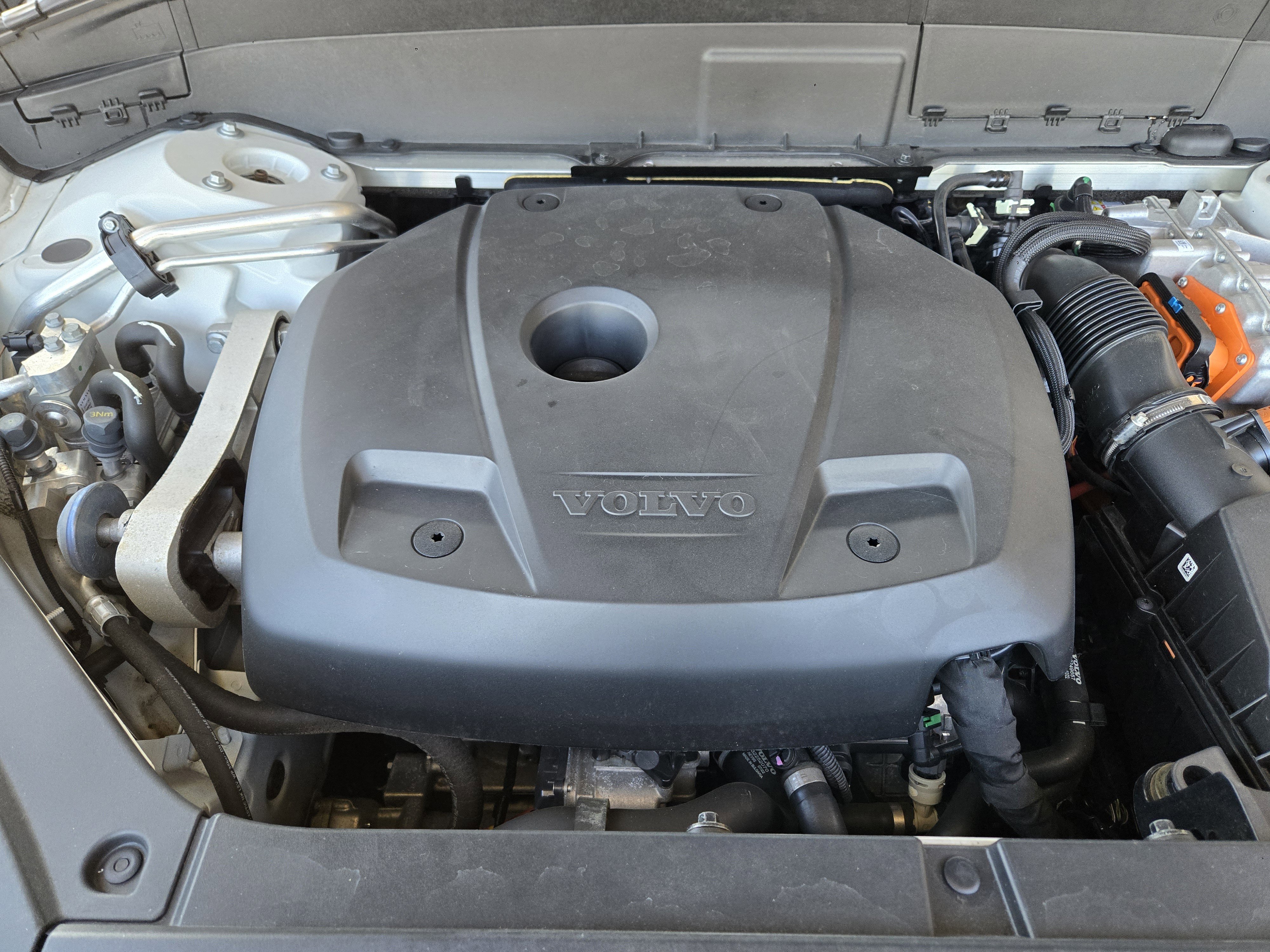 Used 2023 Volvo XC90 T8 Core w/ Protection Package Premier image 43