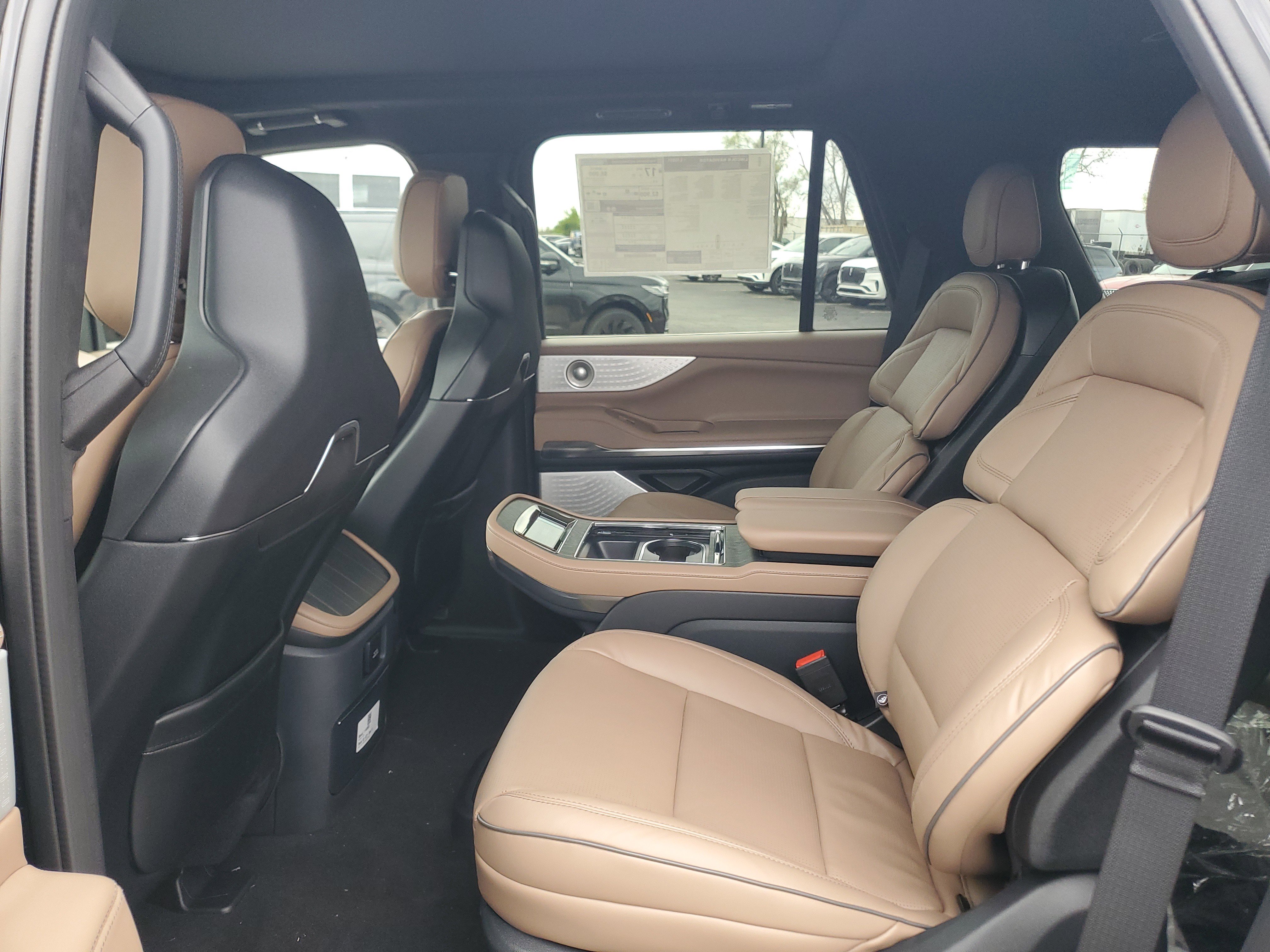 New 2026 Lincoln Navigator Black Label AWD/4WD image 27