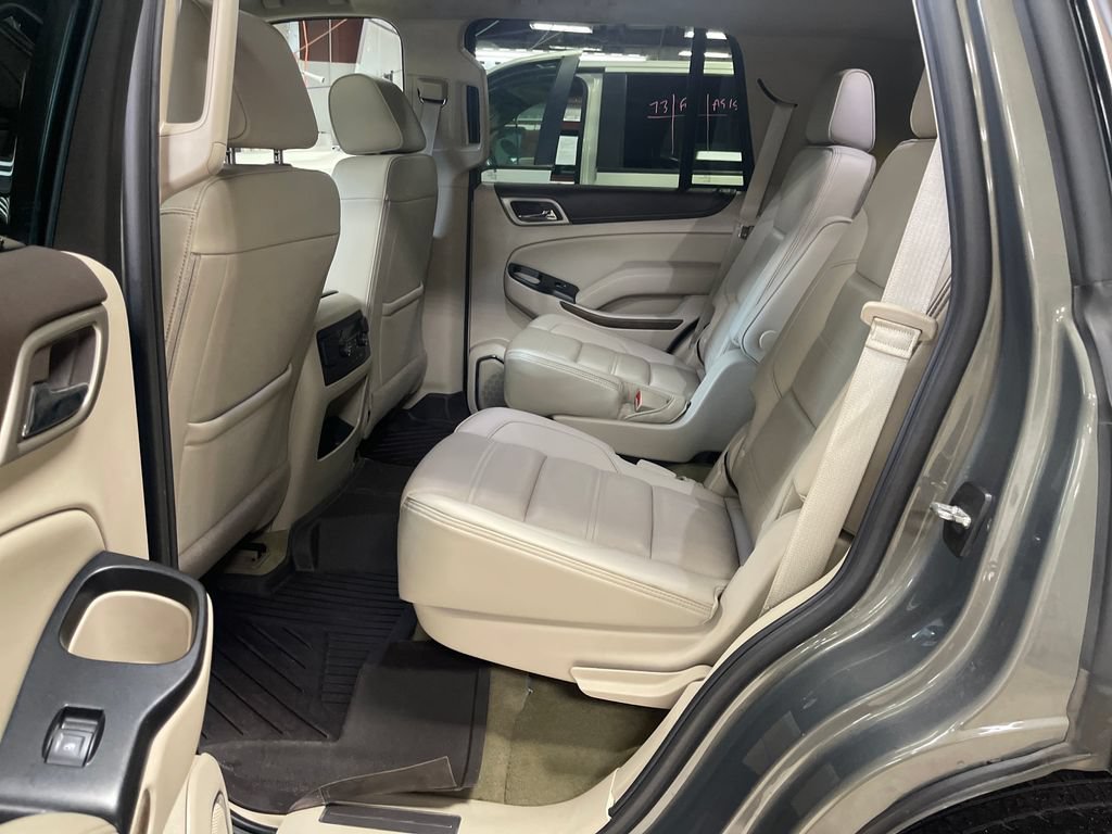 Used 2018 GMC Yukon Denali w/ Open Road Package AWD/4WD image 27