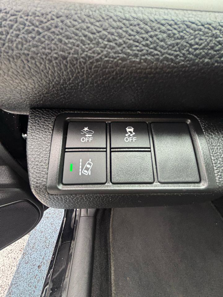 Used 2016 Honda Civic EX image 11