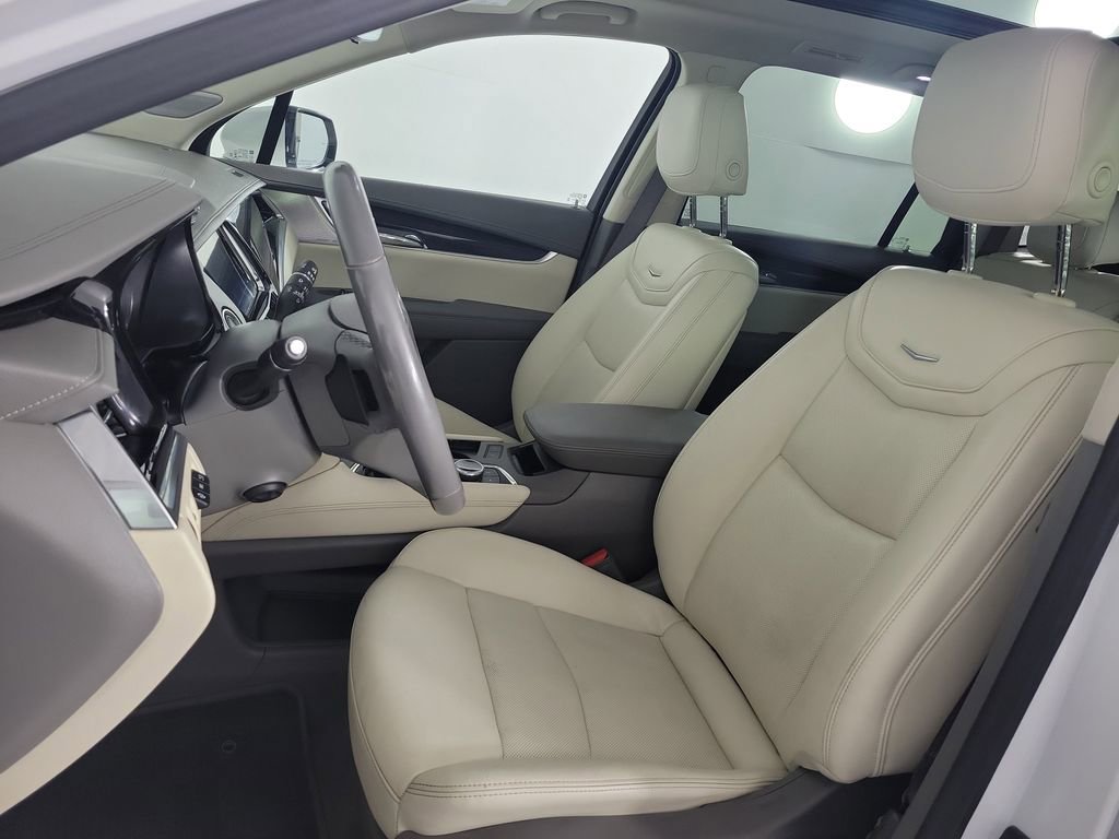 Certified 2023 Cadillac XT6 Premium Luxury w/ Technology Package image 18