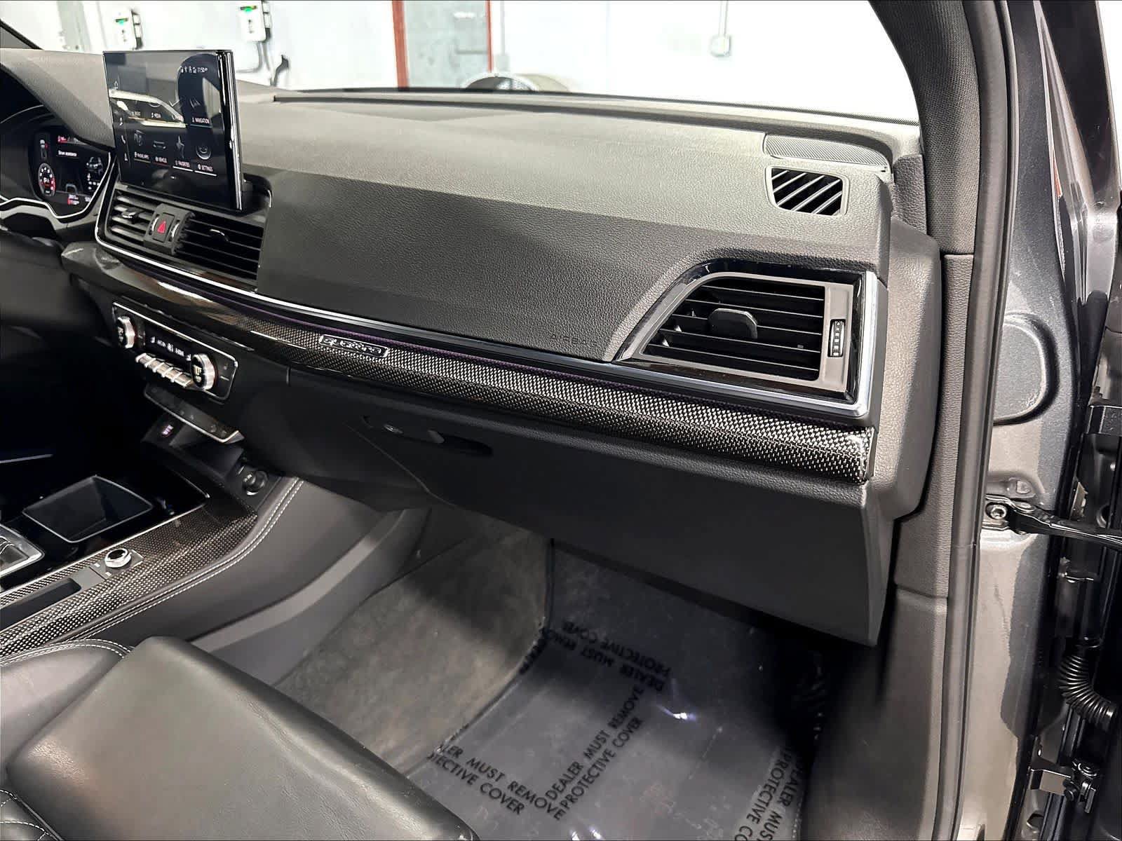 Used 2023 Audi SQ5 Prestige w/ Prestige Package AWD/4WD image 17