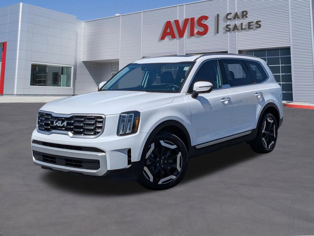 Used 2025 Kia Telluride S image 1