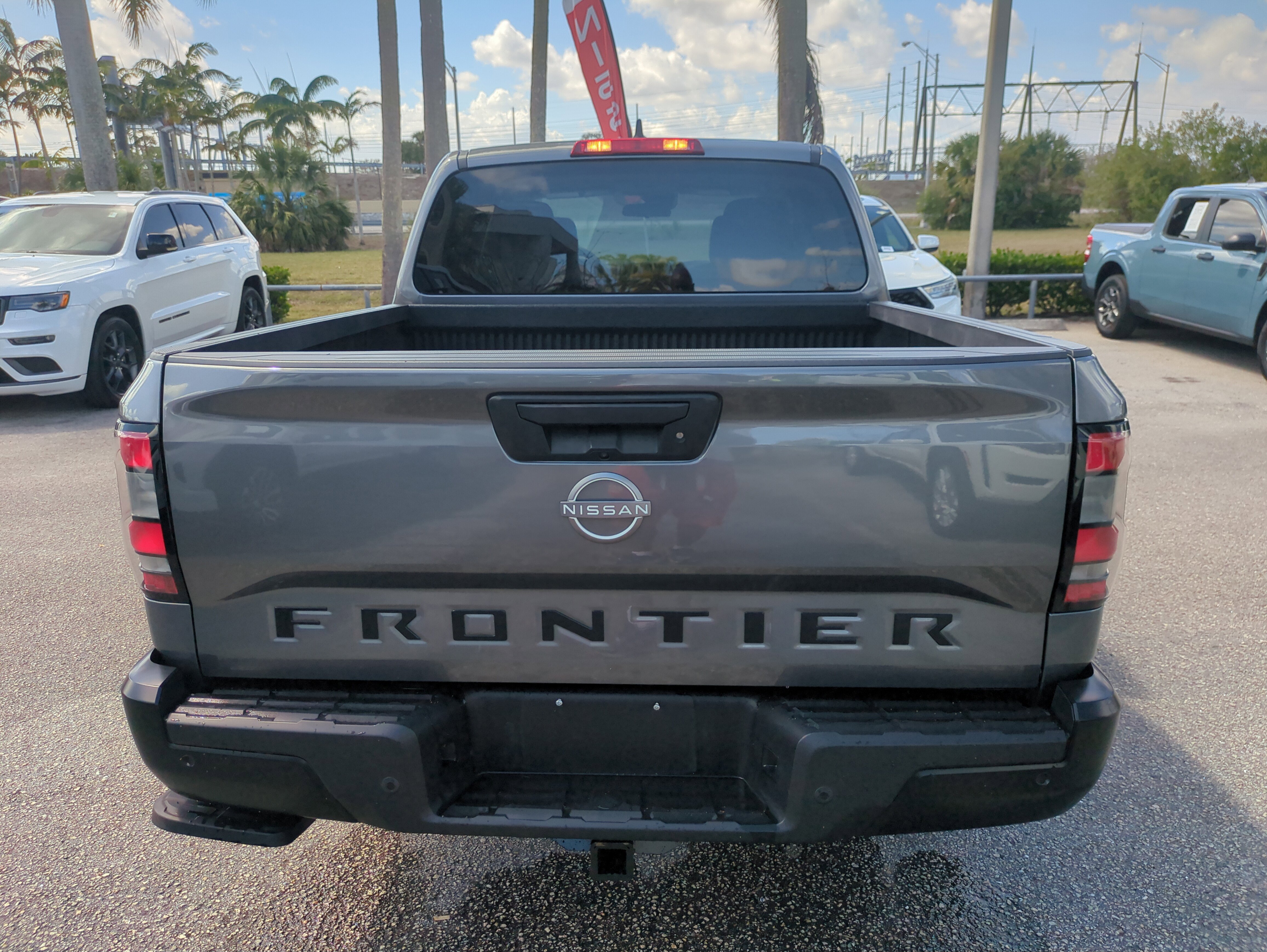 Used 2022 Nissan Frontier S w/ Technology Package image 6