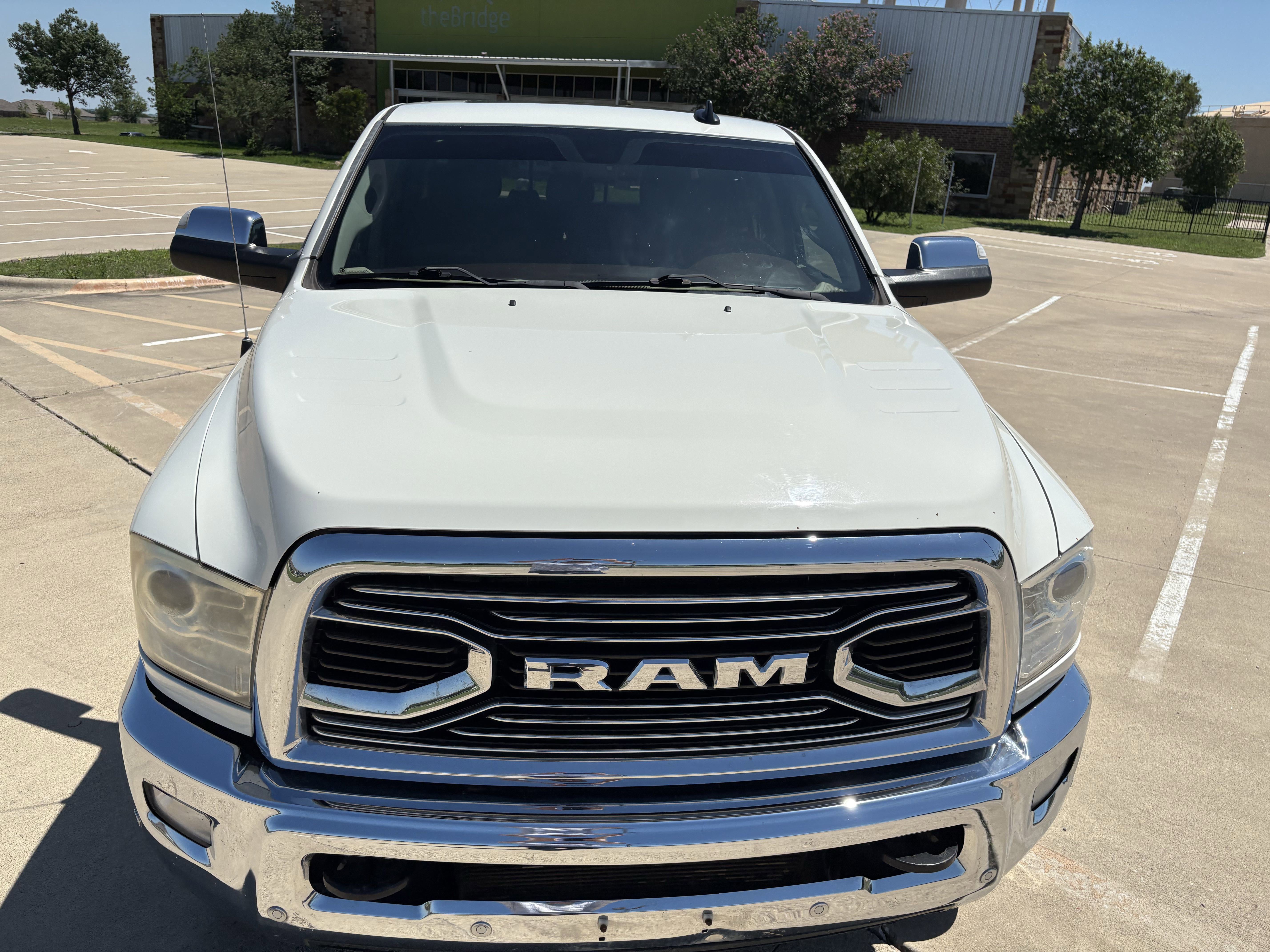 Used 2017 RAM 2500 Longhorn w/ Convenience Group AWD/4WD image 8