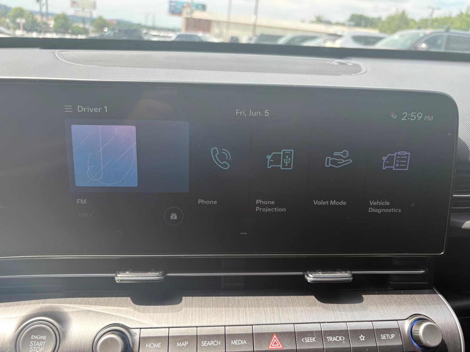 Used 2024 Hyundai Kona SEL FWD image 25