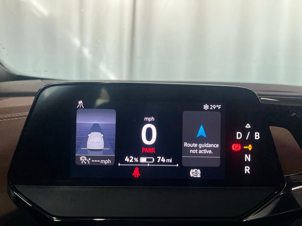 Certified 2023 Volkswagen ID.4 Pro image 19