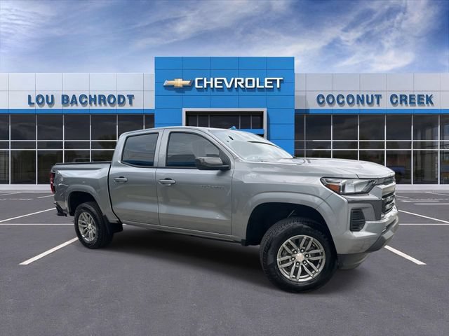Used 2026 Chevrolet Colorado LT RWD image 1