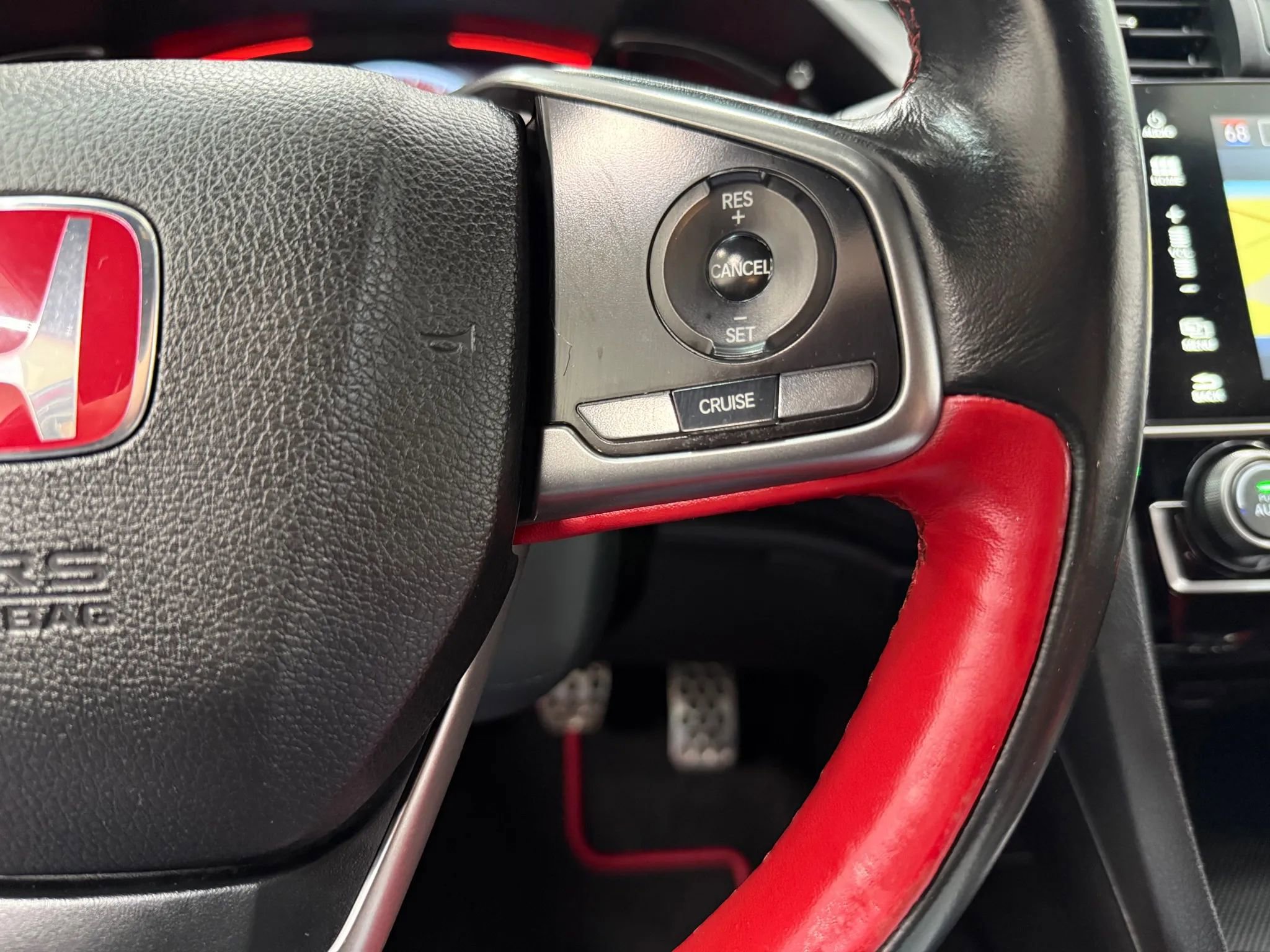 Used 2018 Honda Civic Type R image 29