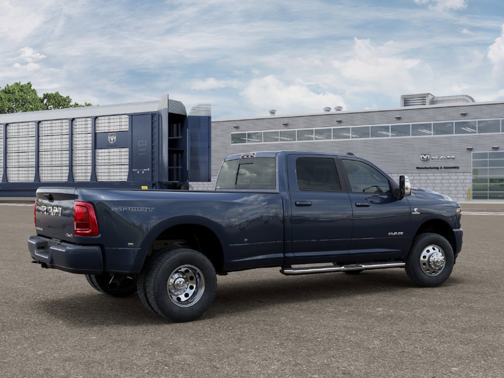 New 2027 RAM 3500 Laramie AWD/4WD image 4