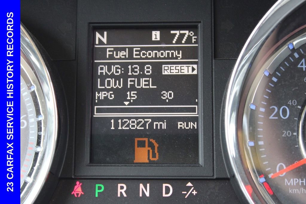 Used 2016 Chrysler Town & Country Touring-L image 39