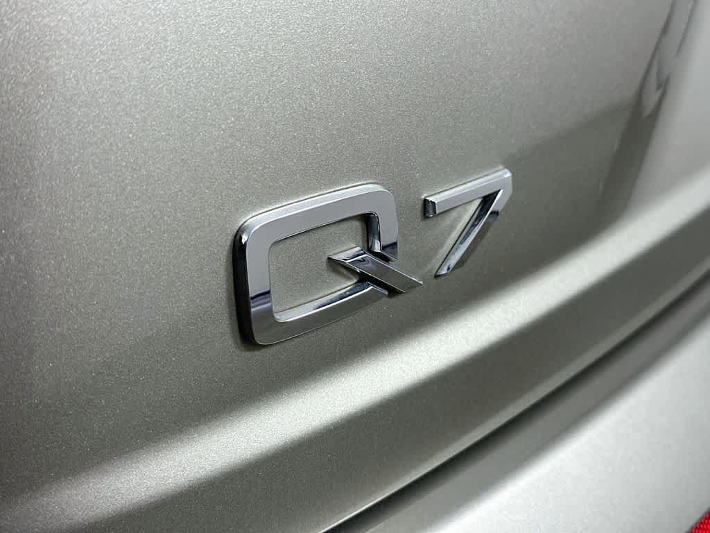 Used 2017 Audi Q7 3.0T Prestige AWD/4WD image 7