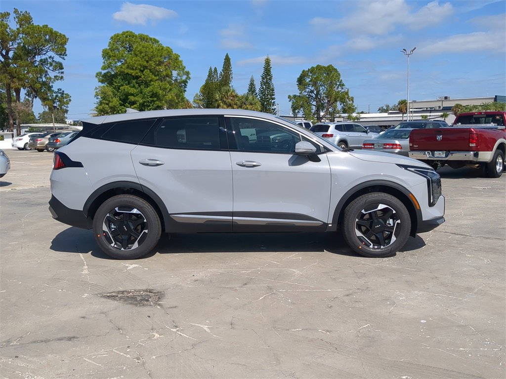New 2026 Kia Sportage S image 9