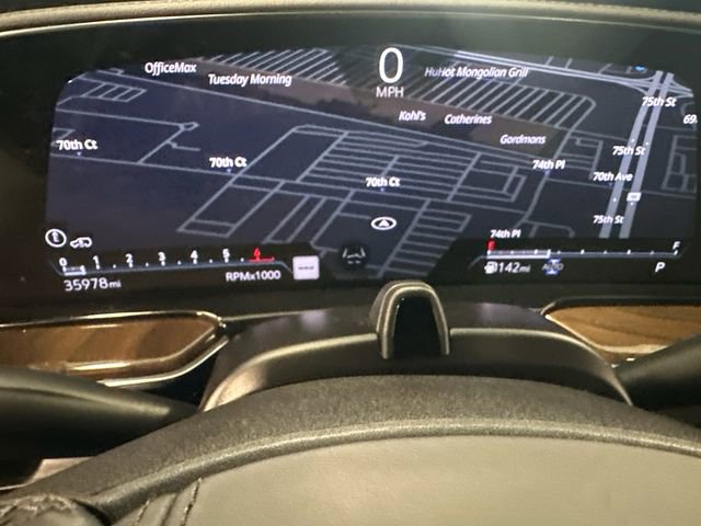 Used 2024 Cadillac Escalade ESV Sport Platinum w/ LPO, ONYX Package image 15