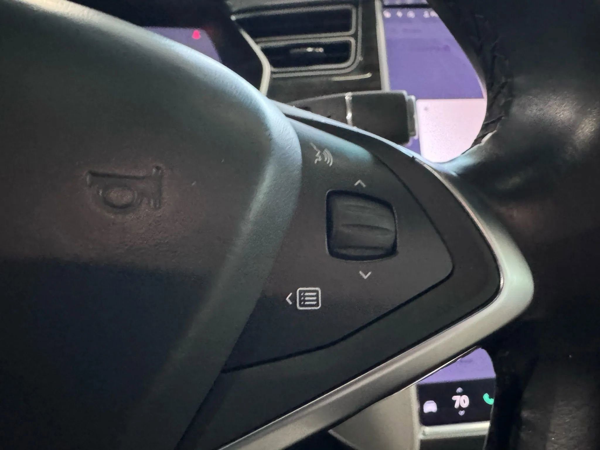 Used 2016 Tesla Model X 90D image 29