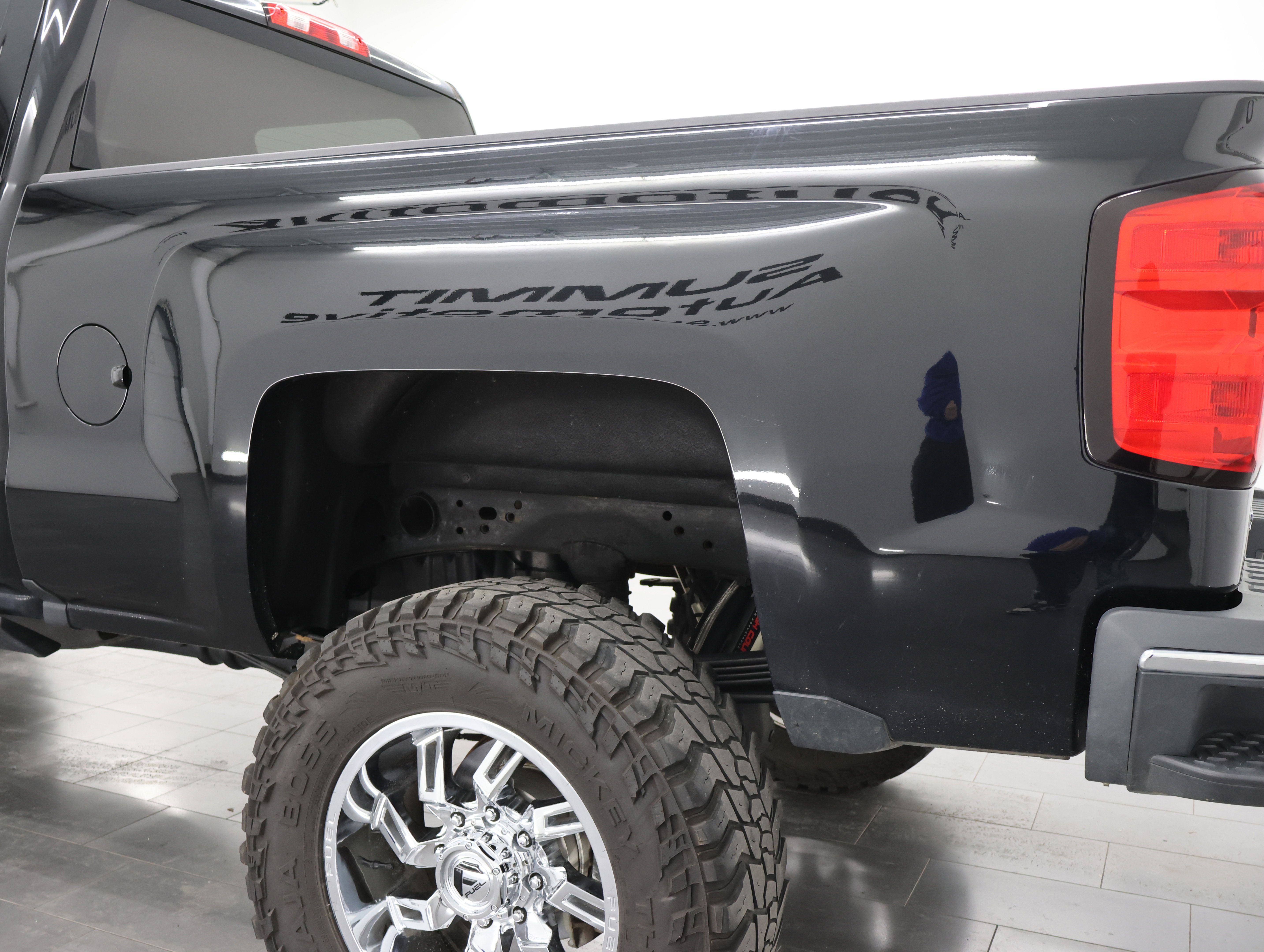 Used 2018 Chevrolet Silverado 2500 LTZ w/ Duramax Plus Package image 28