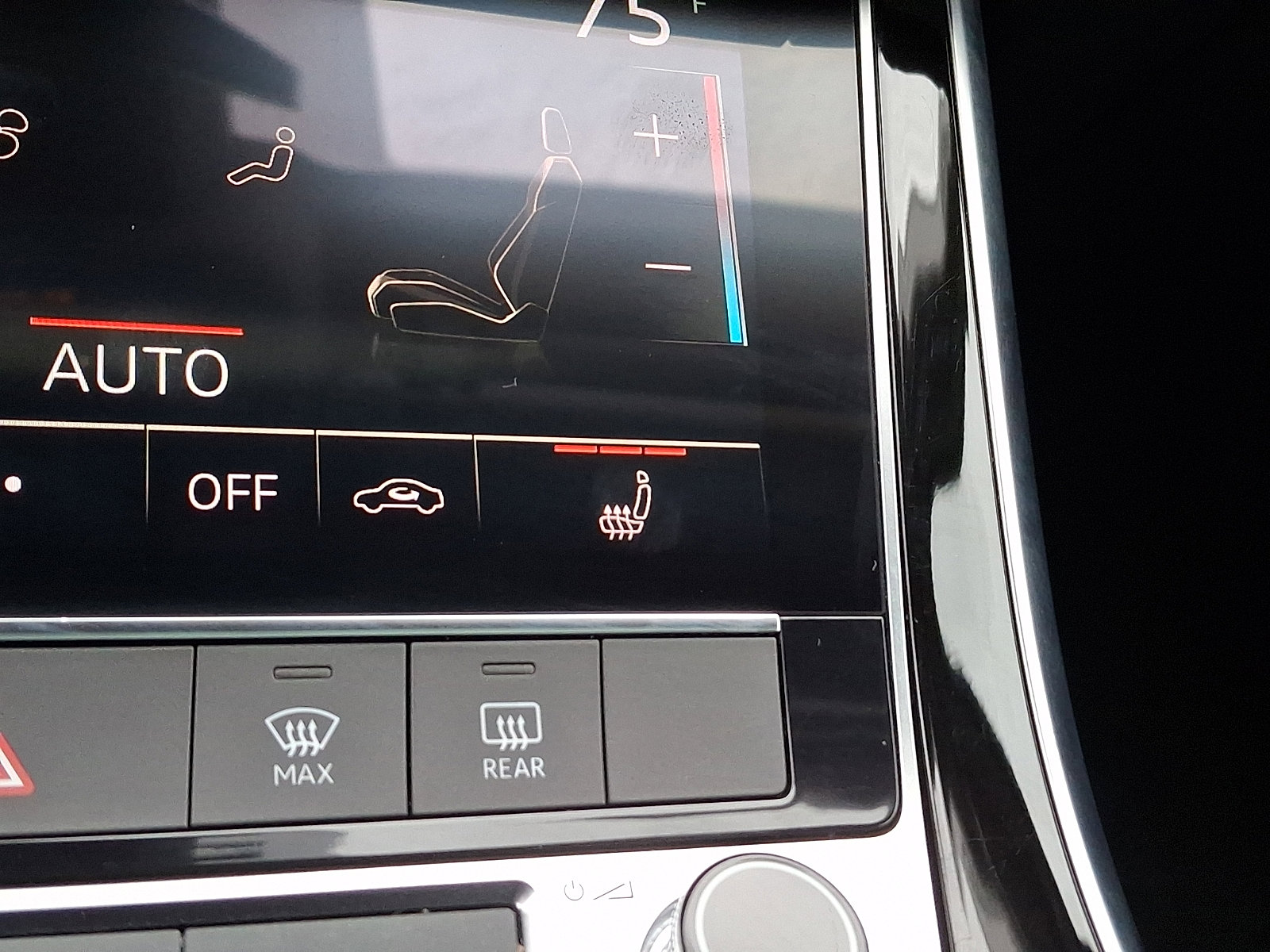 Used 2021 Audi Q7 3.0T Premium Plus w/ Premium Plus Package image 23