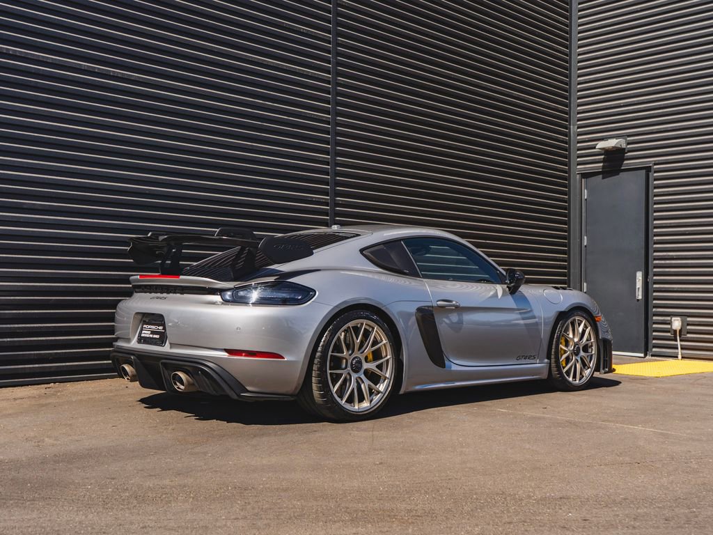 Used 2024 Porsche 718 Cayman GT4 RS image 7
