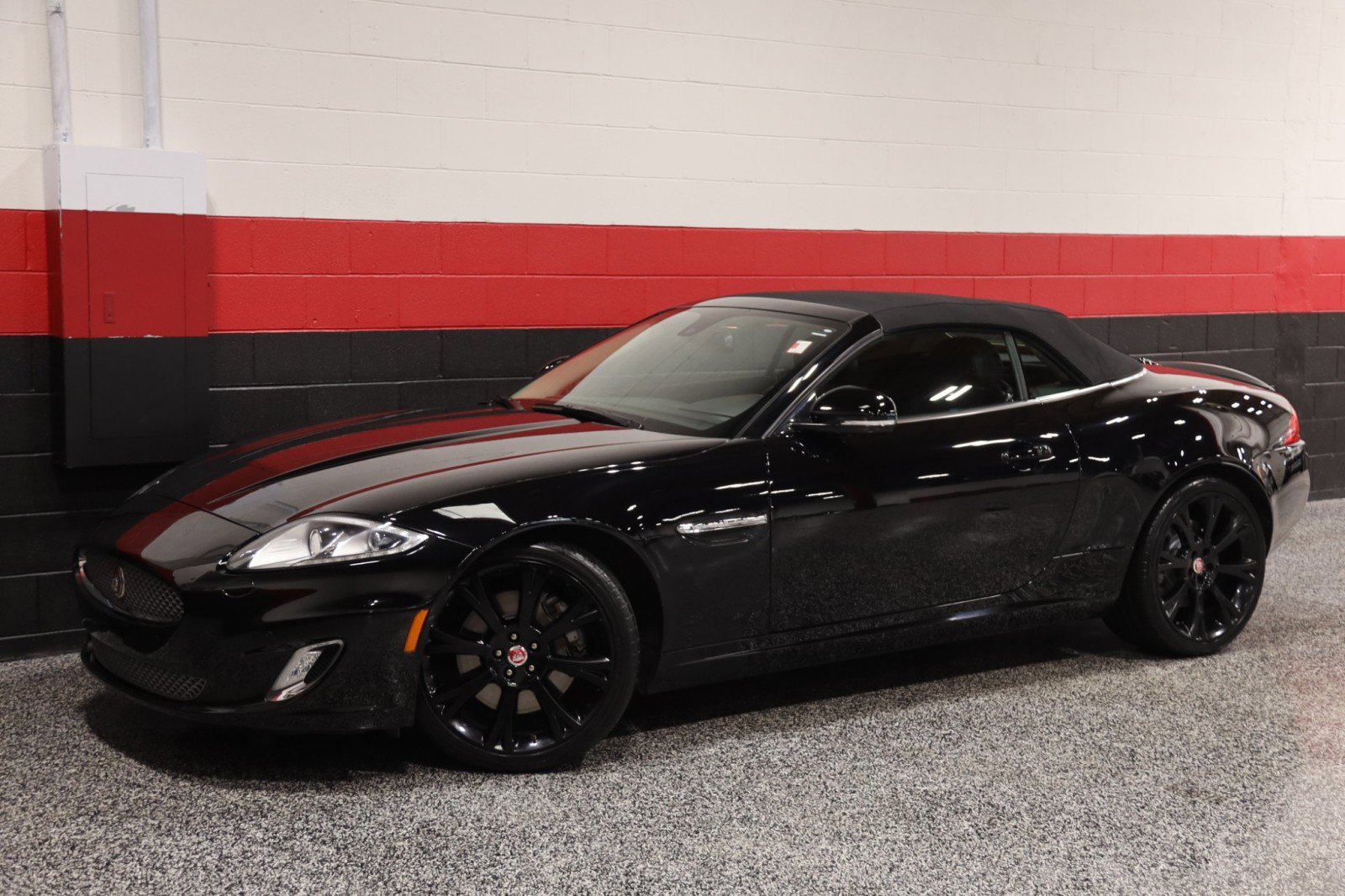 Used 2014 Jaguar XK 2dr Convertible image 18