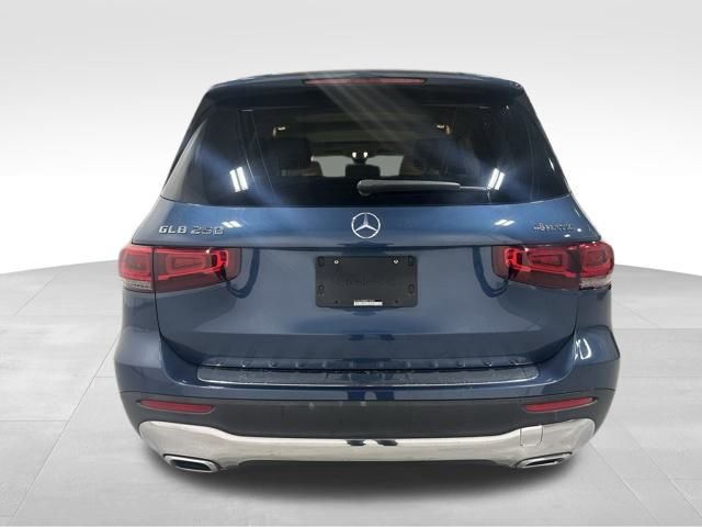 Certified 2021 Mercedes-Benz GLB 250 4MATIC image 7